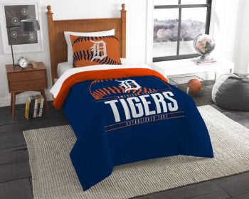 Tigers OFFICIAL MLB Twin Printed Comforter & Sham Set